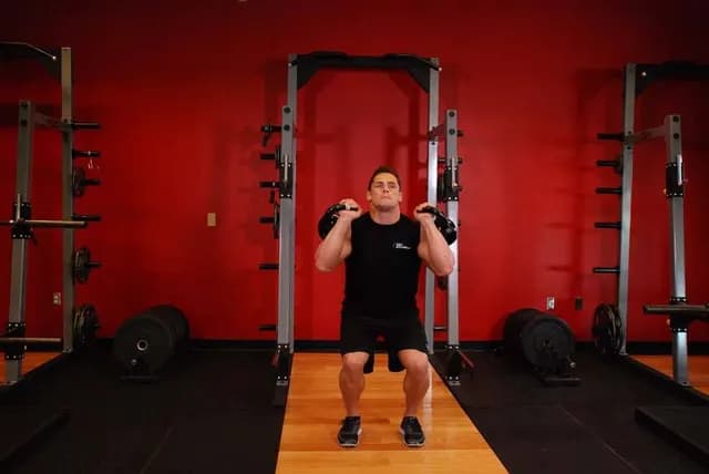 Push Press com Dois Kettlebells