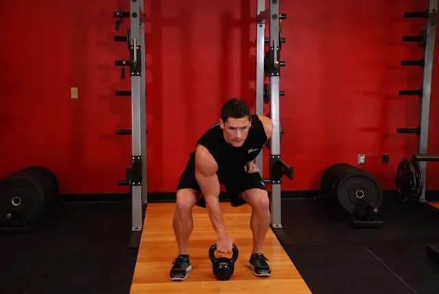 Clean com Kettlebell do Chão