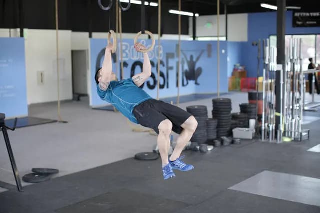 Muscle Up com Kipping