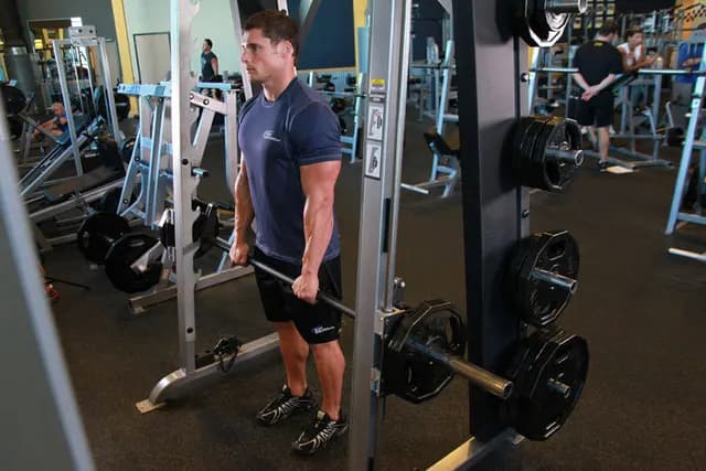 Stiff no Smith Machine