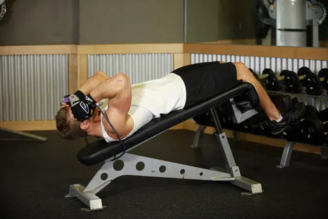 Abdominal Declinado com Elástico