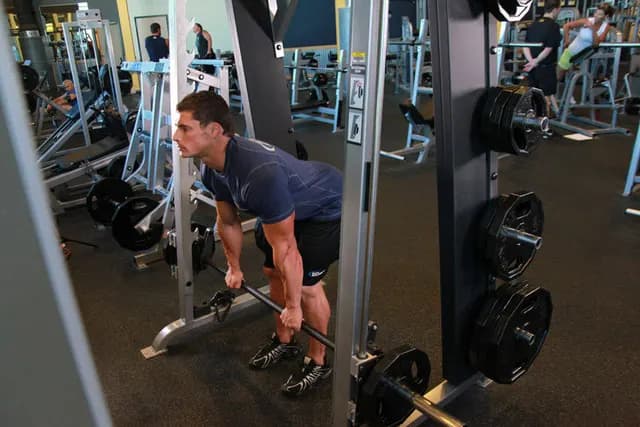 Stiff no Smith Machine